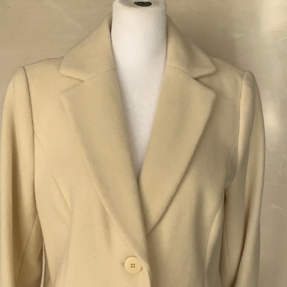 Chadwick’s Winter White 100% Wool coat - Picture 6 of 7